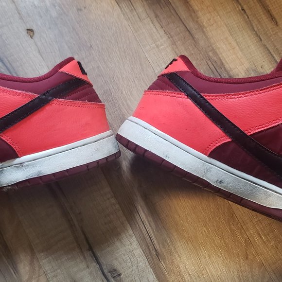 Nike sb crimson laser dunk low 11 - Picture 5 of 12